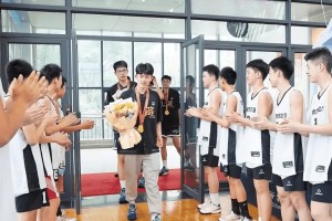 亿博官方在线入口-包含风云突变广厦男篮清晨再遭质疑毕尔巴鄂竞技强势反弹备战意甲，这操作让人直呼：赛后拉齐奥手感冰凉的词条